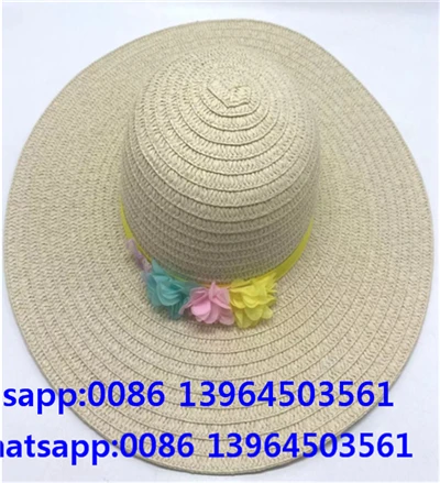 Beidge sommerhatt for kvinner med håndlaget blomst