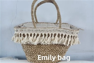 Designet kvinner raffia vesker